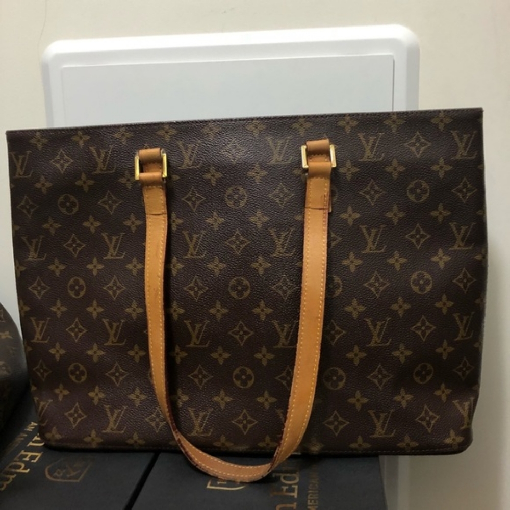 Authentic Used Louis Vuitton Luco Bag